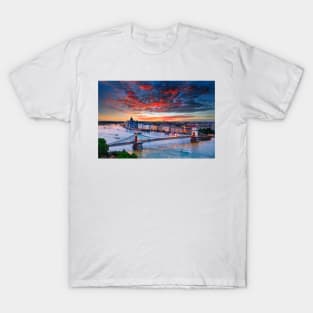 Budapest sunset T-Shirt